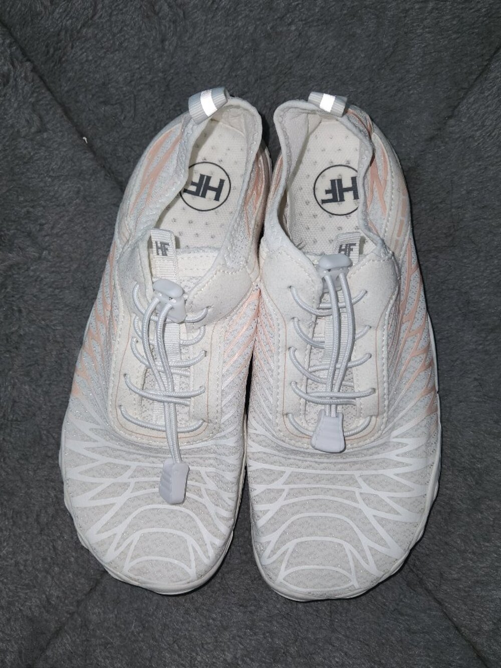 👟HF Lightweight Water-Ready Slip-On Sneakers | Size EU 37 / US 7 | Like New - Picture 2 of 13